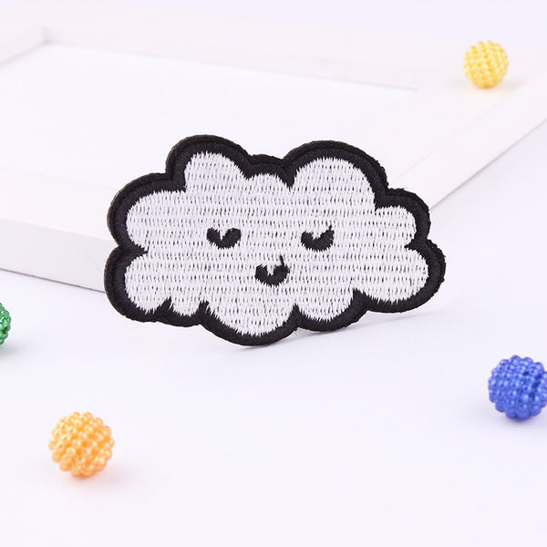 1Pcs Cloud Patches  For Clothing Iron On Embroidered Sew Applique Cute Patch Fabric Badge Garment DIY Apparel Accessories