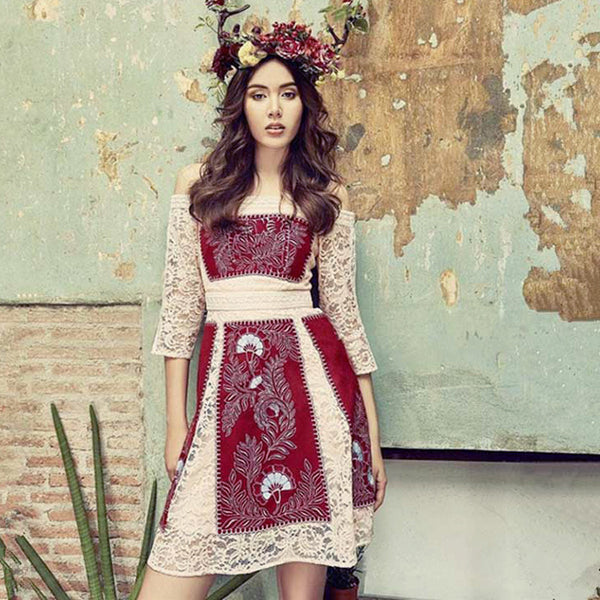 Floral Fantasies - Bad Ass Bish Status