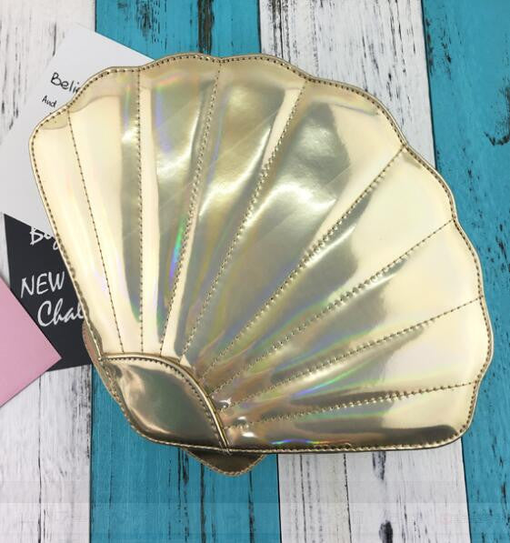 Clam Off! Crossbody Purse