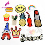 Lucia Craft Random mixed Assorted Iron-on or Sew-on Embroidered Patch Motif Applique Clothing accessories 082007182